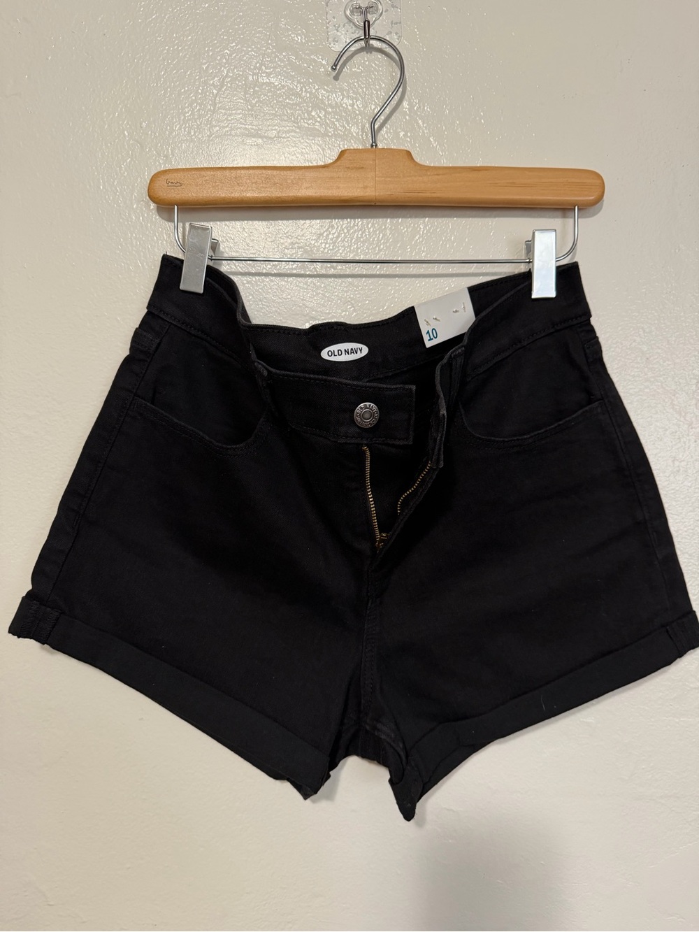 Old Navy Black Cuffed Women's Denim Shorts